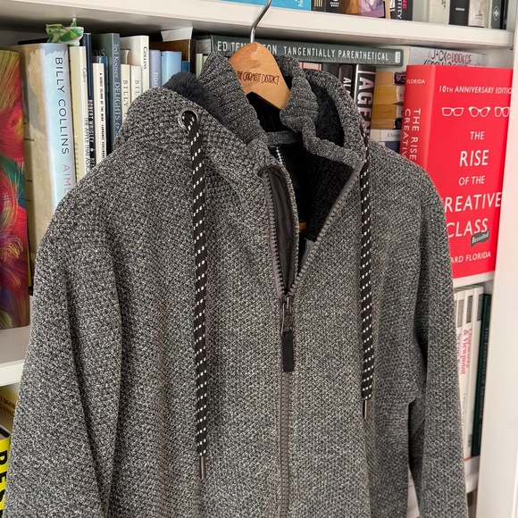 Point Zero | S | Zip-Up Sweater Hoodie - Picture 4 of 13